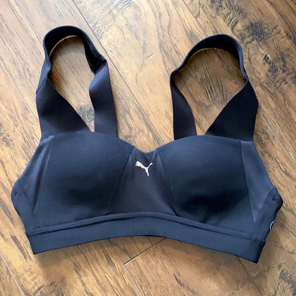 Puma Sports Bra, Excellent Used Condition, 32A